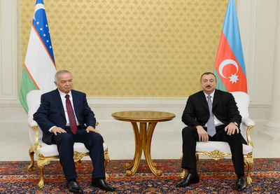 Состоялась встреча один на один президентов Азербайджана и Узбекистана - ФОТО