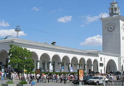 На фестивале языков в Крыму презентован азербайджанский язык
