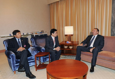 Президент Азербайджана прибыл с государственным визитом в Сингапур