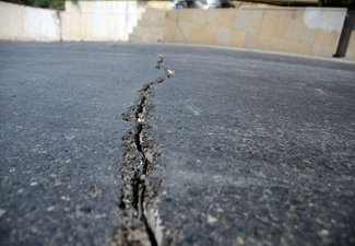 Cитуация в зоне оползня в пос. Бадамдар не стабилизировалась