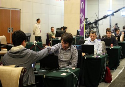 Игра вслепую: Шахрияр Мамедъяров снова в тройке призеров в Пекине - ОБНОВЛЕНО