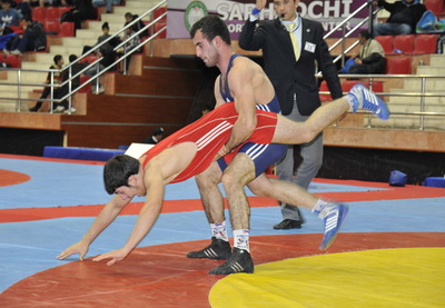 Чемпионат Азербайджана по борьбе. День второй - ФОТО