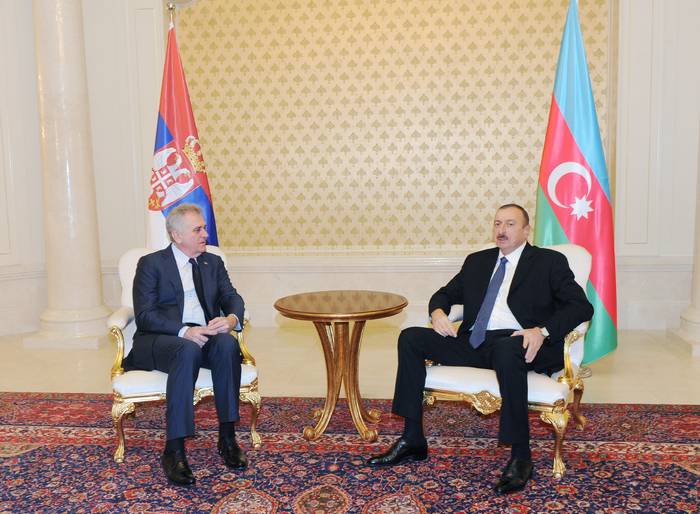 Состоялась встреча один на один президентов Азербайджана и Сербии - ФОТО