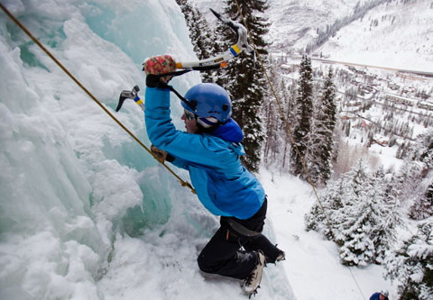 Азербайджанские ледолазы выступили на Кубке мира в Румынии