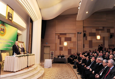 Состоялся внеочередной съезд Совета аксакалов Азербайджана