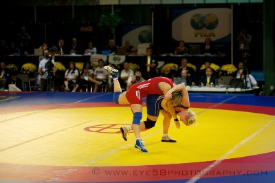 Представительница Азербайджана стала победительницей турнира по борьбе в Болгарии