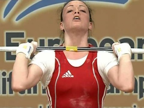 Молдавская штангистка подписала заявление об увольнении и готова выступать за Азербайджан