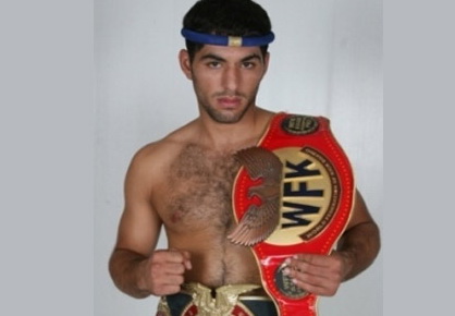 Азербайджанский полицейский побил российского спортсмена