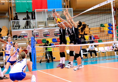 «Игтисадчи» уступил «Уралочке»