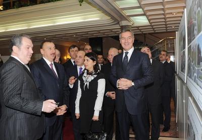 Ильхам Алиев ознакомился с проектами, которые будут осуществлены Азербайджаном в Монтенегро - ФОТО