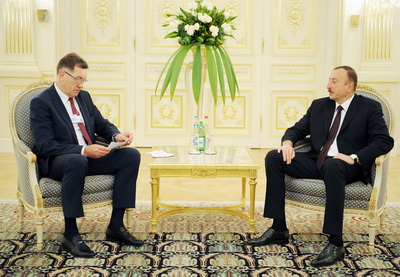 Ильхам Алиев принял премьер-министра Литвы - ФОТО