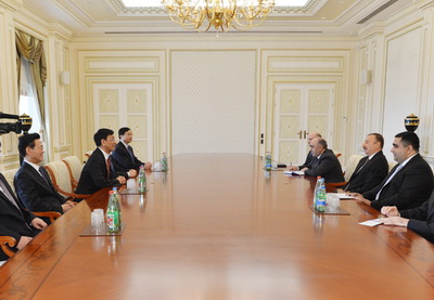 Ильхам Алиев принял генпрокурора Китая, президента Международной ассоциации антикоррупционных органов - ФОТО