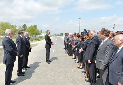 Ильхам Алиев: «Мы должны стараться, чтобы во всех наших селах были прекрасные дороги» - ФОТО
