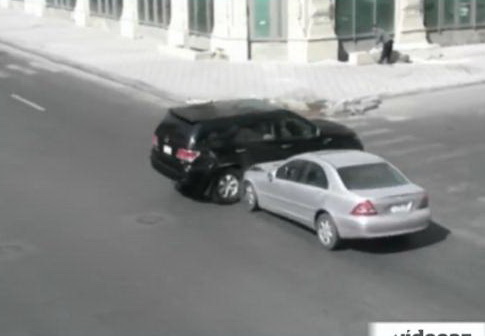 Дорожная полиция внесла ясность в приоритет движения на «проклятом перекрестке» в центре Баку – ФОТО – ВИДЕО ДТП