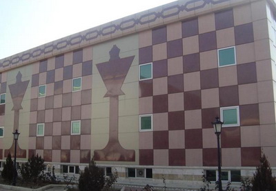 Одиннадцать шахматистов в группе лидеров турнира «Нахчыван-опен-2013»