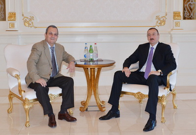 Ильхам Алиев принял бывшего премьер-министра Израиля