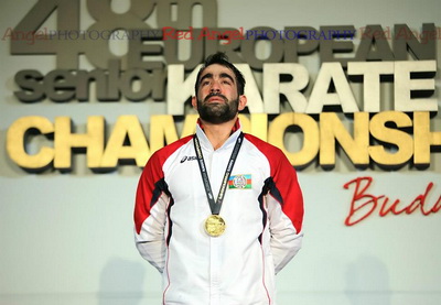 Золотая схватка восьмикратного чемпиона Европы Рафаэля Агаева - ВИДЕО