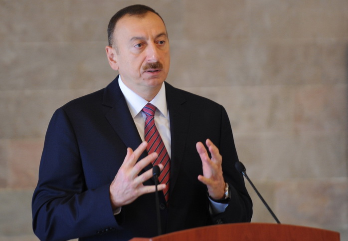 Ильхам Алиев: «Представители всех религий в Азербайджане живут и будут жить как одна семья» - ФОТО