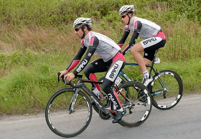 Коннор Макконви и Synergy Baku в тройке призеров велогонки в Ирландии