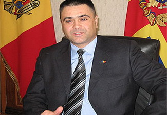 Поставка оружия Армении может завершить карьеру главы Минобороны Молдовы