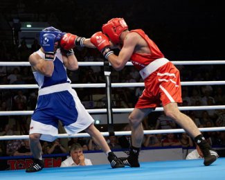 Боксер Гейбатулла Гаджиалиев потерпел поражение в 1/8 финала Универсиады-2013