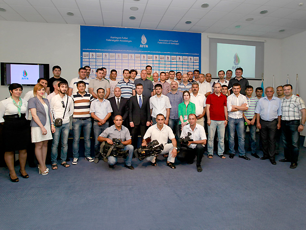 АФФА поздравила журналистов - ФОТО - ВИДЕО