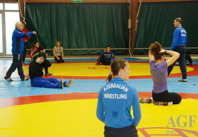 Женская сборная Азербайджана по борьбе тренируется в Астаре - ВИДЕО