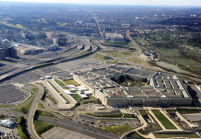 Пентагон может сократить персонал на 135 тыс человек, урезая расходы