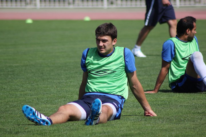 Мурад Гусейнов: «Главный тренер «Болтона» сказал, что хочет оставить меня в команде и работать со мной»