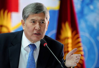 В Азербайджан прибыл президент Кыргызстана