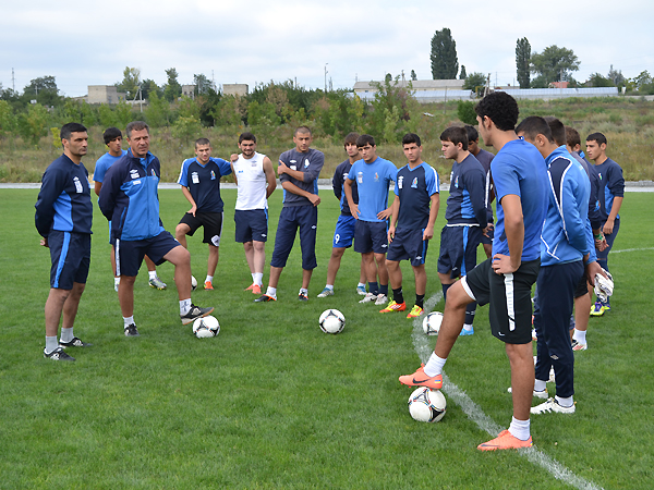 Юношеская сборная Азербайджана по футболу разгромила российский клуб