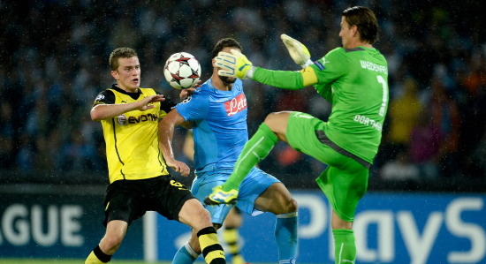 ЛЧ: поражение «Боруссии» от «Наполи» и гостевая победа «Арсенала» в Марселе - ВИДЕО