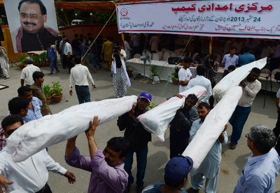 Жертвами землетрясения в Пакистане стали 327 человек