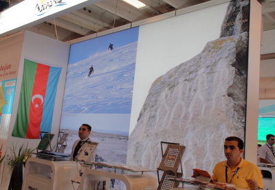 Азербайджан представлен на выставке Top Resa 2013 в Париже - ФОТО