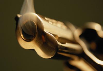 Полицейские застрелили женщину, протаранившую заграждение у Белого дома - ВИДЕО