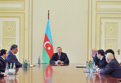 Ильхам Алиев: «Мы показываем Европе и всему миру, что Азербайджан никому не уступает в интеллектуальном развитии» - ФОТО