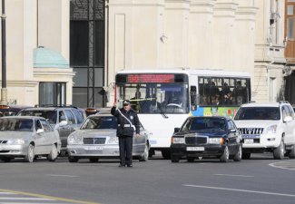 В Азербайджане минутой молчания почтена память жертв трагедии 20 Января