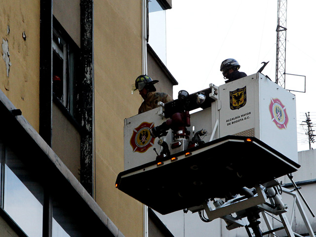 В Колумбии возле полицейского участка произошел взрыв