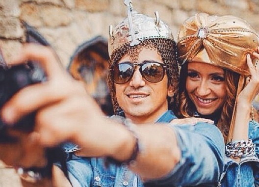 Всемирно известный Instagram блогер Мурад Османн сделал предложение своей возлюбленной – ФОТО