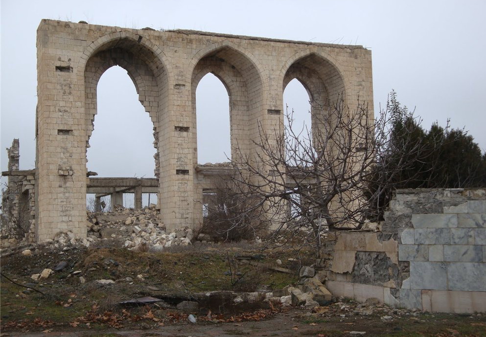 21 год без Агдама. Во что армяне превратили некогда прекрасный азербайджанский город - ФОТО