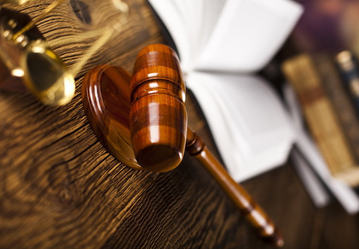 В Пакистане суд постановил возбудить дело против премьера