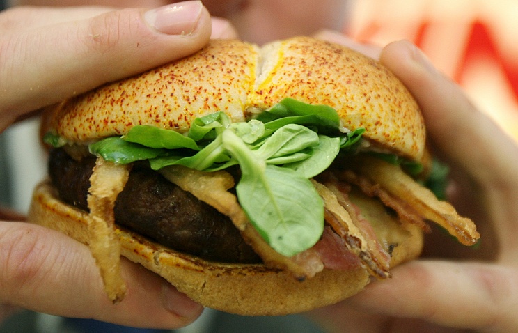 Burger King планирует купить канадскую сеть закусочных Tim Hortons - СМИ