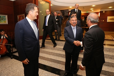 Министр оборонной промышленности Турции посетил прием для участников «ADEX 2014» - ВИДЕО