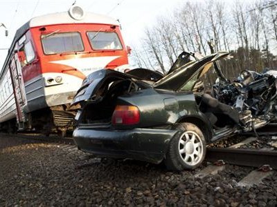 В Хорватии в результате столкновения поезда с автомобилем погибли четыре человека