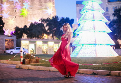 The Blonde Book: New Year Magic – ФОТО