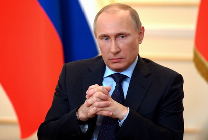 Кремль не комментирует причины переноса визита Путина в Астану