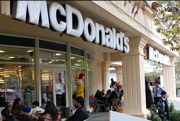 Начался суд по делу гибели сына главы McDonald\'s в Азербайджане