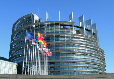 Обращение к «больному» Европарламенту: А судьи кто?