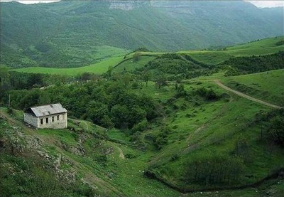 Сирийские армяне расселяются в Нагорном Карабахе – Би-би-си