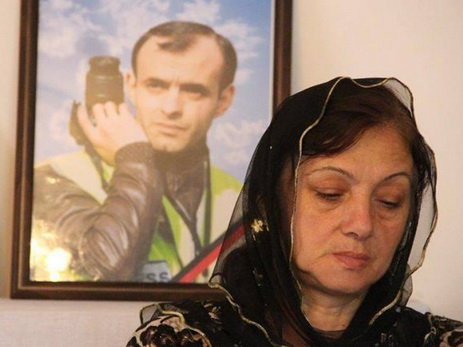 Мать журналиста Расима Алиева попросила у суда самого сурового наказания для убийц сына